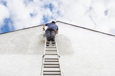Peinture extérieure à Lagrâce-Dieu — façades et ravalement
